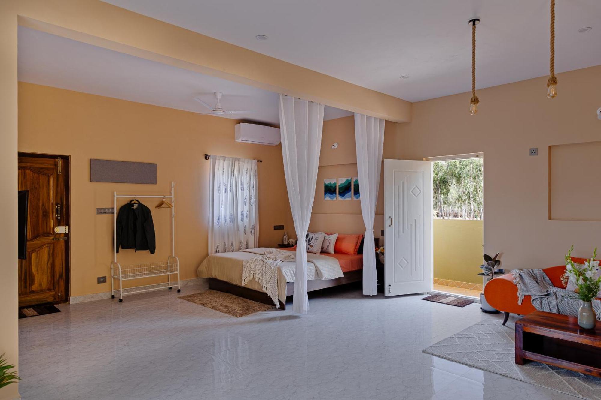 Moonlight Manor- Luxury Escape Villa Бангалор Екстериор снимка